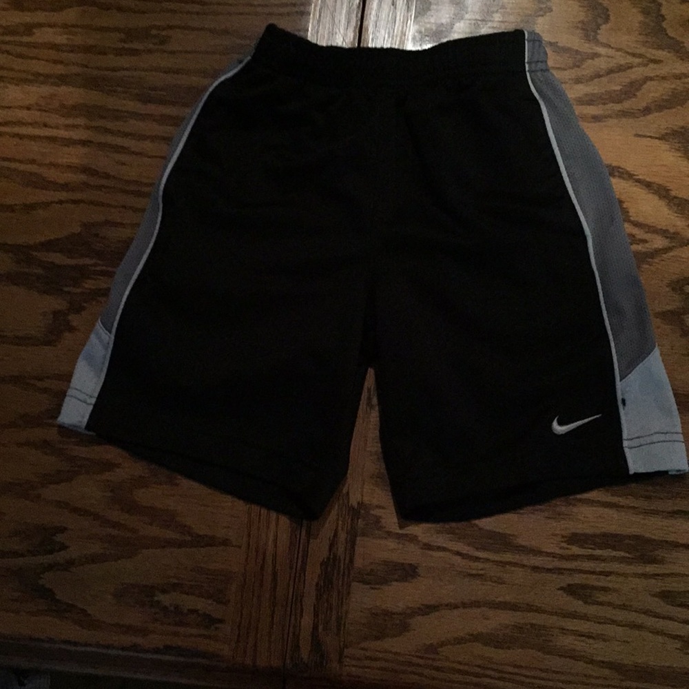 Boys Nike basketball shorts